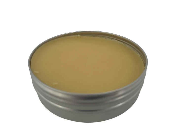GearAid_3A.pngWosk do butów GearAid Revivex Leather Wax 100 ml - widok otwartego opakowania