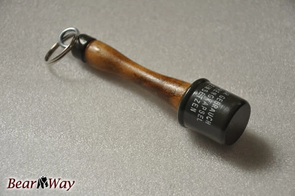 Brelok do kluczy - granat Stielhandgranate 24, dł. 12 cm